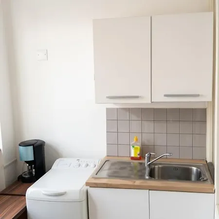 Centre Beziers, Gare Routiere Appartement *